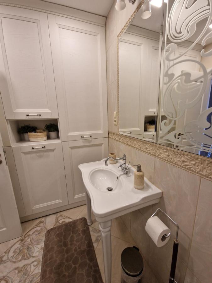Fs Apartments - Wonderful Apartment A Step Away From The Sea Aranyhomok Kültér fotó