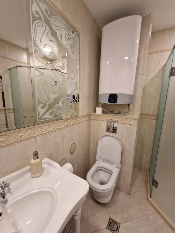 Fs Apartments - Wonderful Apartment A Step Away From The Sea Aranyhomok Kültér fotó
